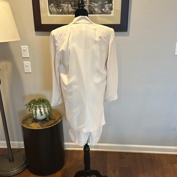 Mark Eisen Dressed Mark Eisen Cream Blazer and Dress Set suit 100% silk EUC - Picture 2 of 12